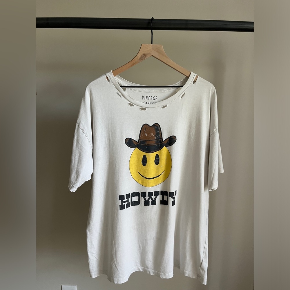 Distressed oversized coastal cowgirl tshirt